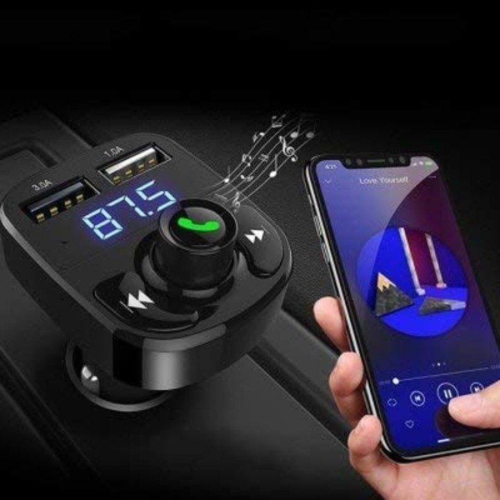 Adapter Car Kit with Hands Free Call and 1